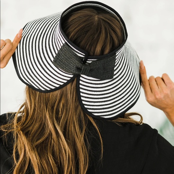 Striped packable straw visor - Picture 3 of 3